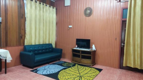 Nik Legacy Homestay